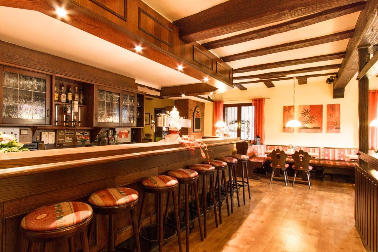 Hotel- Restaurant Zum Hirsch Großenlüder Zewnętrze zdjęcie
